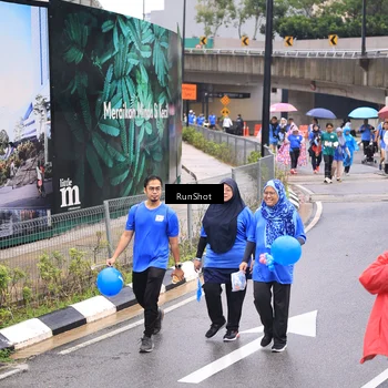 Runner Photo 7964661