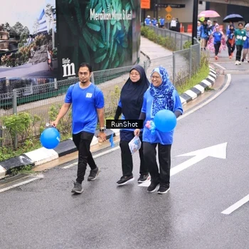 Runner Photo 7964663