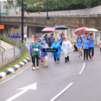 Runner Photo 7964685