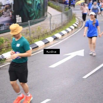 Runner Photo 7964747