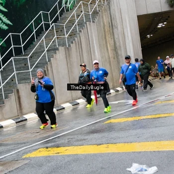 Runner Photo 7964761