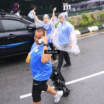 Runner Photo 7964830