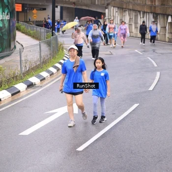 Runner Photo 7964860