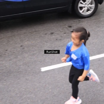 Runner Photo 7964875