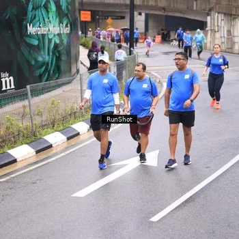 Runner Photo 7964910