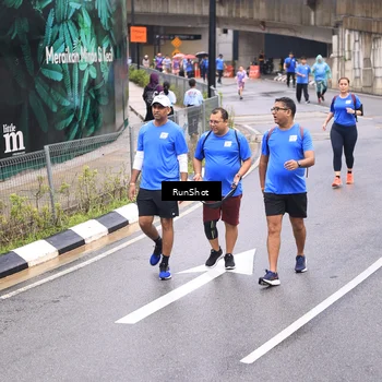 Runner Photo 7964911