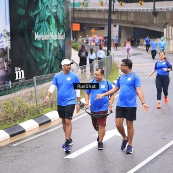 Runner Photo 7964926