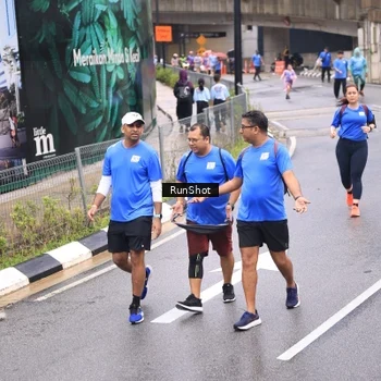 Runner Photo 7964929