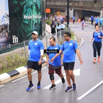 Runner Photo 7964930