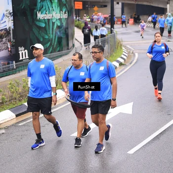 Runner Photo 7964935