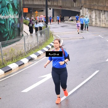 Runner Photo 7964952