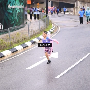 Runner Photo 7964967