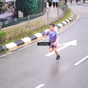 Runner Photo 7964971