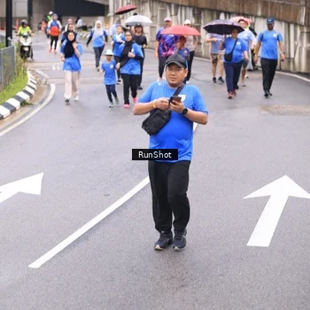 Runner Photo 7964999