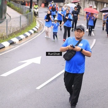 Runner Photo 7965010