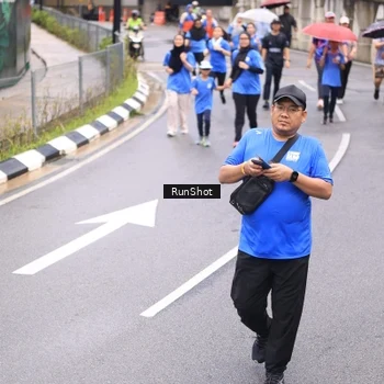 Runner Photo 7965011