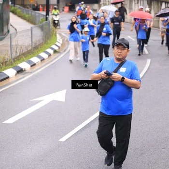 Runner Photo 7965012