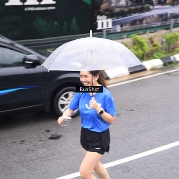 Runner Photo 7965087