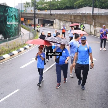 Runner Photo 7965130