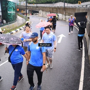 Runner Photo 7965159
