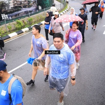 Runner Photo 7965182