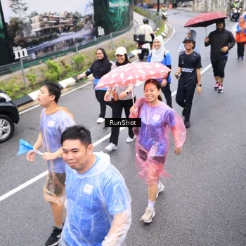 Runner Photo 7965208