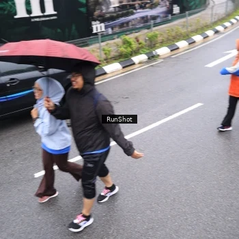 Runner Photo 7965222