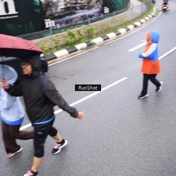 Runner Photo 7965224