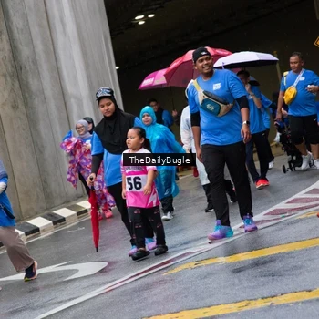 Runner Photo 7965354