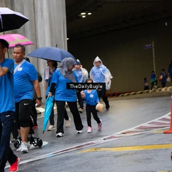 Runner Photo 7965363