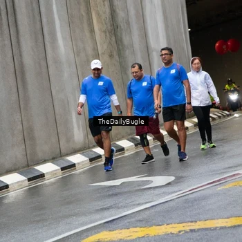 Runner Photo 7965382
