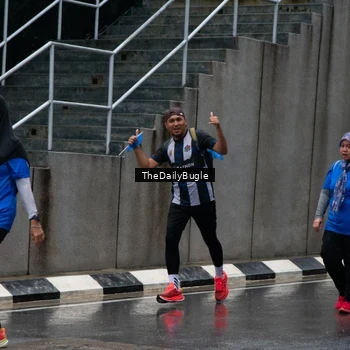 Runner Photo 7965598