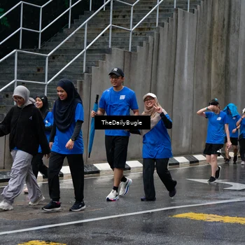Runner Photo 7965614
