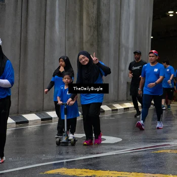 Runner Photo 7965652