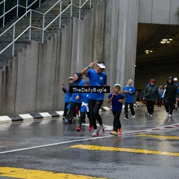 Runner Photo 7965668