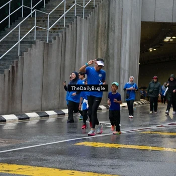 Runner Photo 7965669