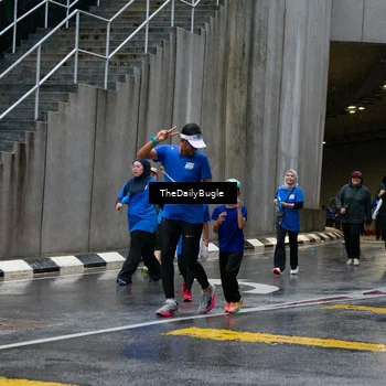 Runner Photo 7965671