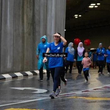 Runner Photo 7965690