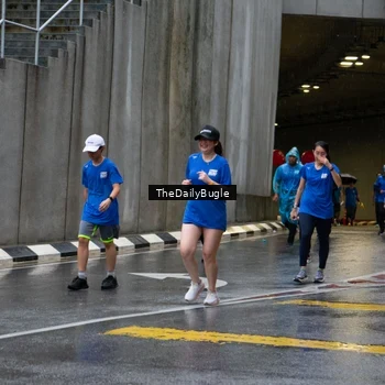 Runner Photo 7965692