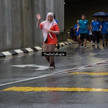 Runner Photo 7965712
