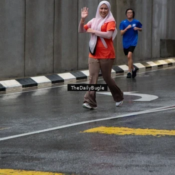 Runner Photo 7965716