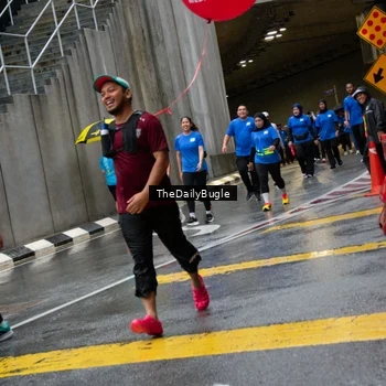 Runner Photo 7965736