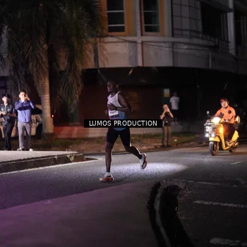 Runner Photo 7965965