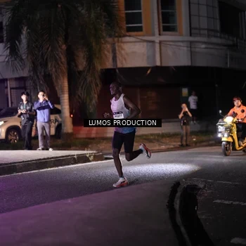 Runner Photo 7965966