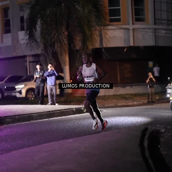 Runner Photo 7965969