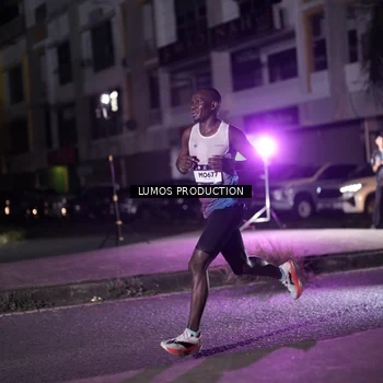 Runner Photo 7965983