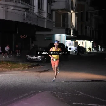 Runner Photo 7966043