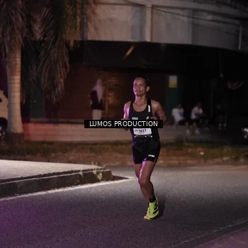 Runner Photo 7966101