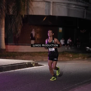 Runner Photo 7966102