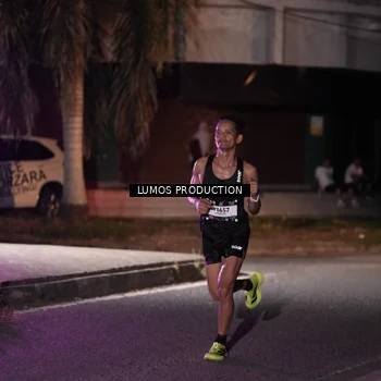 Runner Photo 7966105